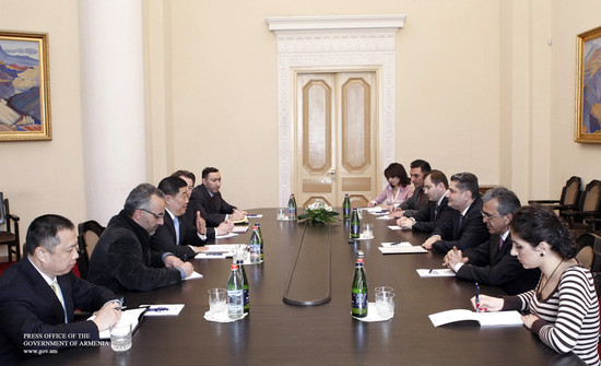 Կառավարության ղեկավարը հանդիպել է Ասիական զարգացման բանկի փոխնախագահի հետ