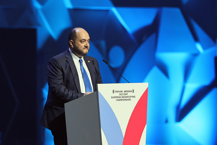 Վստահ եմ՝ ծանրամարտի Եվրոպայի առաջնությունը ծնելու է նոր հերոսներ, որոնց սխրանքը ոգևորելու է շատերիս