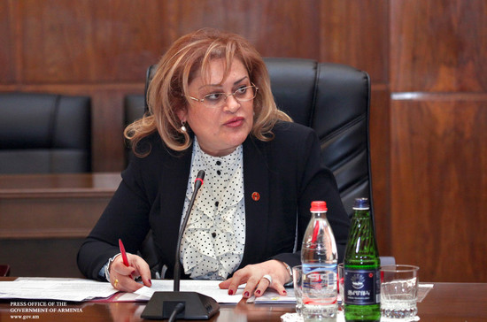 Կառավարությունում քննարկվել են կանանց դերի բարձրացմանն առնչվող հարցեր