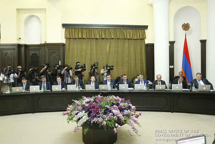 Հանրապետությունում առկա է շուրջօրյա դեղատների ապահովման խնդիր. Կարեն Կարապետյան