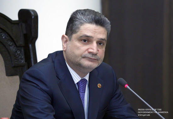 Կառավարությունը թեթևացնում է ՓՄՁ հարկային բեռը