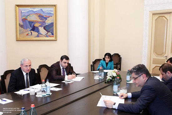 Վարչապետը հանձնարարել է շարունակել աշխատանքները՝ բերքի մթերման հարցում խնդիրները կարգավորելու համար