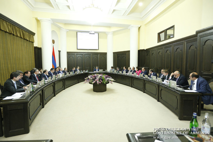 Հանրապետությունում առկա է շուրջօրյա դեղատների ապահովման խնդիր. Կարեն Կարապետյան