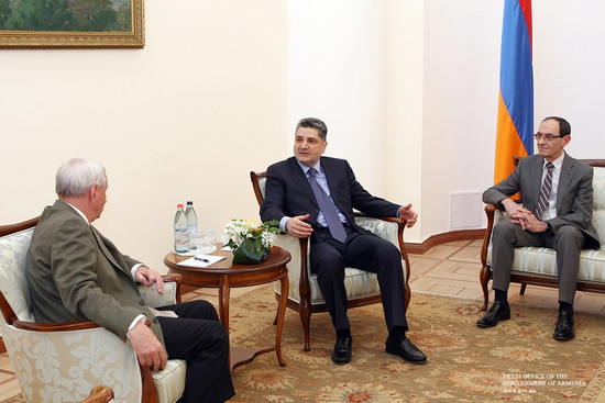 Տիգրան Սարգսյանը հրաժեշտի հանդիպում է ունեցել ՌԴ դեսպանի հետ