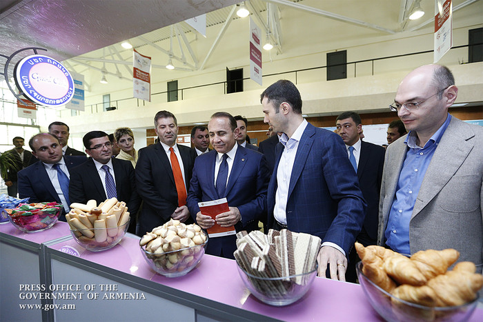 Վարչապետն այցելել է «Արտադրված է Հայաստանում» ցուցահանդես