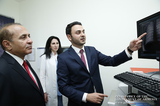 Վարչապետն այցելել է Կոշ համայնք