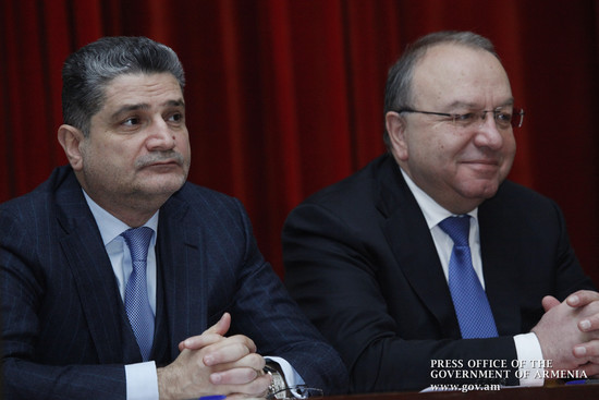 Ազգային դեղարտադրող «Լիկվոր» դեղագործական ընկերությանը հանձնվել է պետական որակի ՊԱԳ հավաստագիր