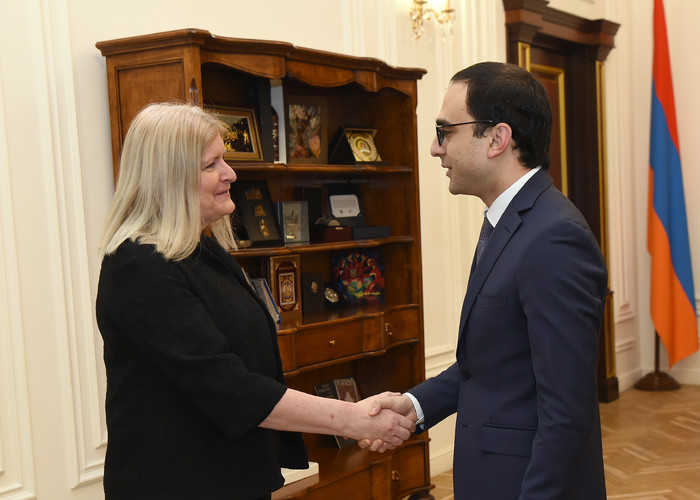 Փոխվարչապետ Տիգրան Ավինյանն ընդունել է Միացյալ Թագավորության դեսպանին