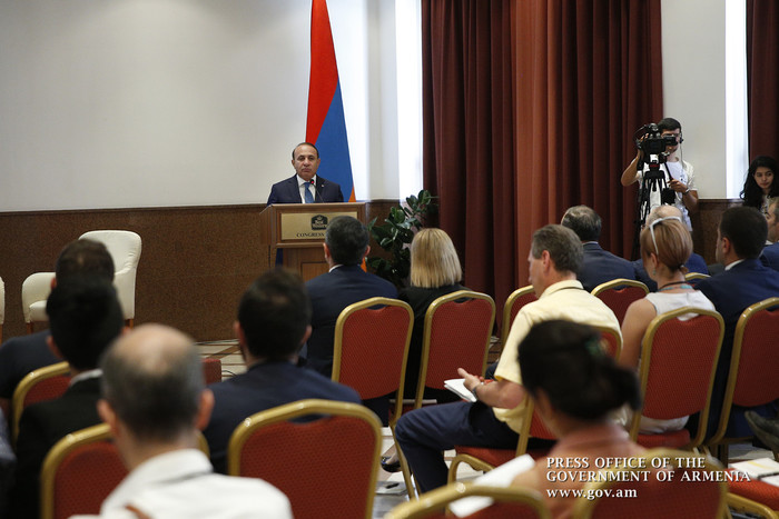 Վարչապետը ներկա է գտնվել «ՏՏ արտապատվիրում և ներդրումներ» խորագրով տեղեկատվական տեխնոլոգիաների միջազ