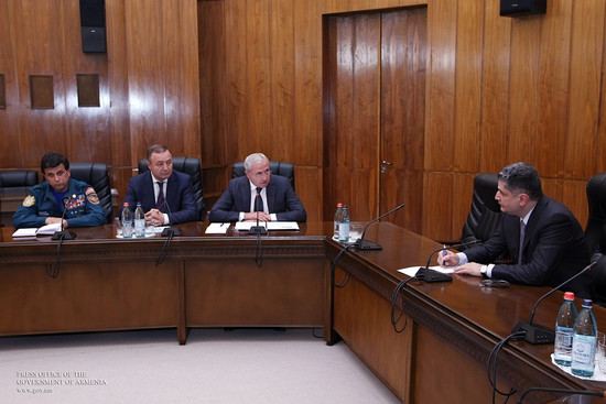 Կառավարությունում քննարկվել է կարկտահարությունից տուժած գյուղացիներին աջակցության հարցը