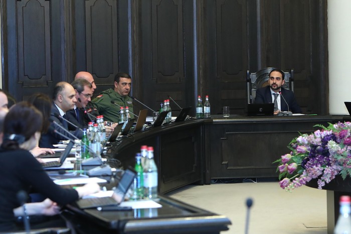Տիգրան Ավինյանի գլխավորությամբ տեղի է ունեցել պարետատան նիստը