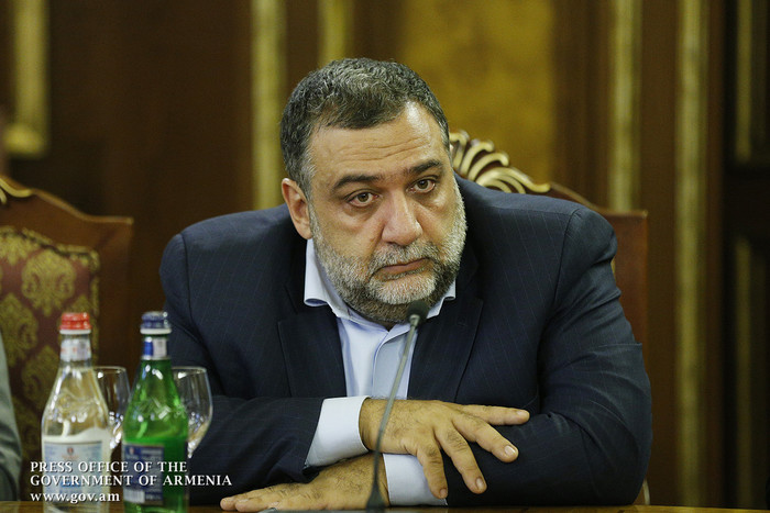 «Ձեզ հետ միասին Հայաստանում որակական փոփոխություններ անելու  հնարավորություն ունենք». վարչապետն ընդո