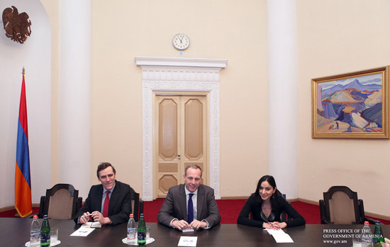 Տիգրան Սարգսյանն ընդունել է Չարլս Լոնսդեյլին