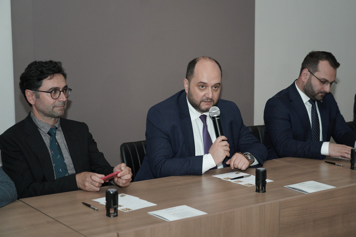 Արայիկ Հարությունյանը ներկա է գտնվել «Աշխարհահռչակ հայեր. Արտեմ Պատապուտյան» թեմայով նամականիշի մարմ