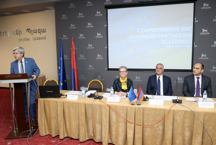 Փոխվարչապետ Մհեր Գրիգորյանը մասնակցել է ՀԸԳՀ վերաբերյալ ԵՄ պատվիրակության հետ համատեղ կազմակերպված մ