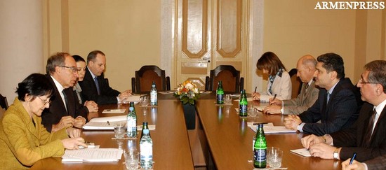 Պաշտոնական լրահոս