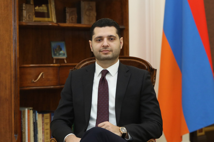 Փոխվարչապետ Համբարձում Մաթևոսյանի շնորհավորական ուղերձը Ամանորի և Սուրբ ծննդյան տոների առթիվ