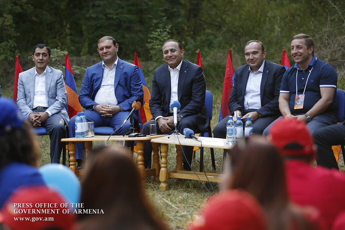 Վարչապետը ներկա է գտնվել «Բազե» ամենամյա երիտասարդական հավաքի բացմանը