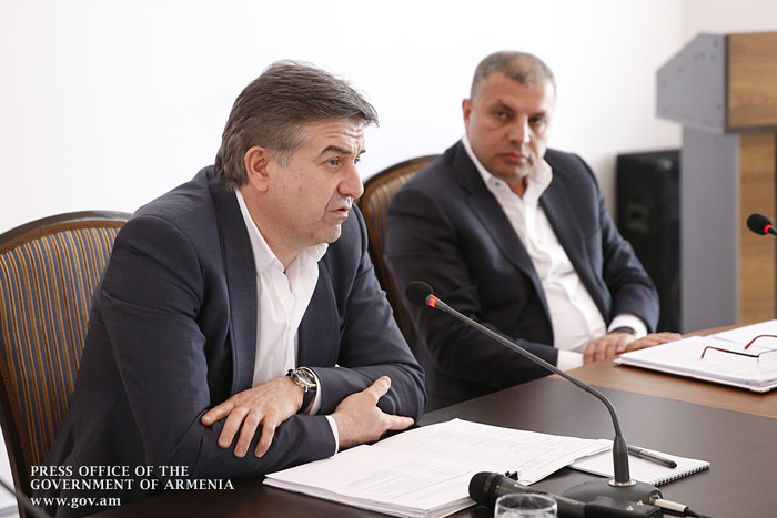 Կարեն Կարապետյանը ծանոթացել է Վեդու ջրամբարի կառուցման շինաշխատանքների ընթացքին և խորհրդակցություն ա