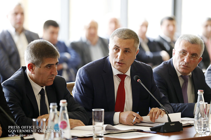 Կարեն Կարապետյանը հերթական խորհրդակցությունն է անցկացրել Գեղարքունիքի մարզում