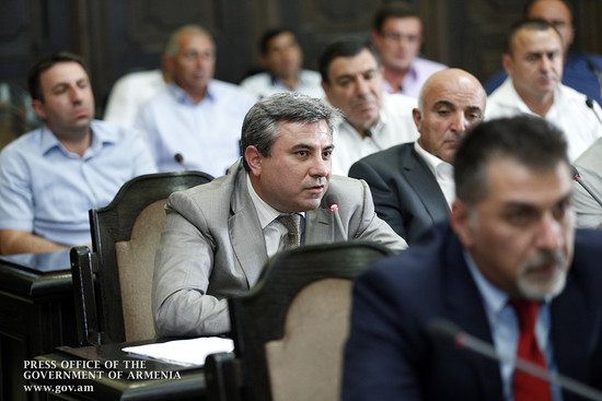 Կառավարությունում քննարկվել են հայկական արտադրանքի արտահանման ծավալի ավելացման հեռանկարները