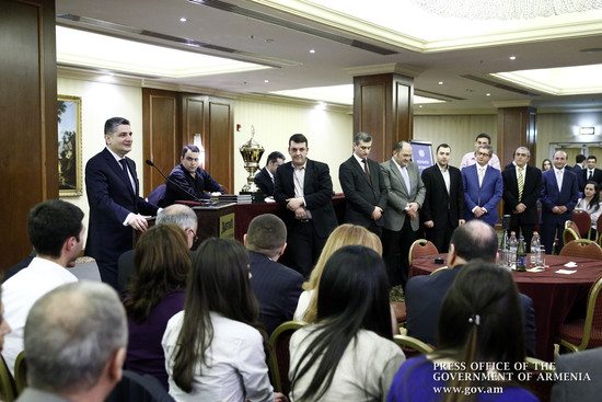 «Բրեյն-ռինգ»-ի ՀՀ վարչապետի գավաթի հաղթող է դարձել Առողջապահության նախարարության թիմը