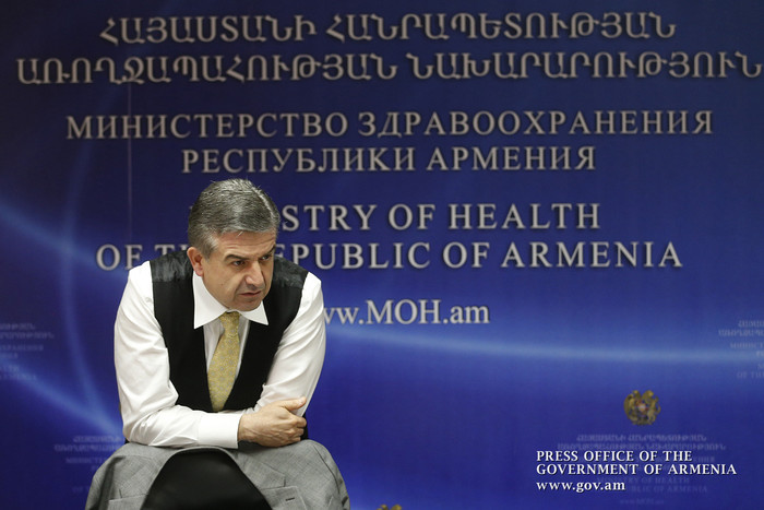 «Ճիշտ ուղու վրա եք, բայց խնդրում եմ տեմպերն արագացնել». Կարեն Կարապետյանը առողջապահության նախարարութ
