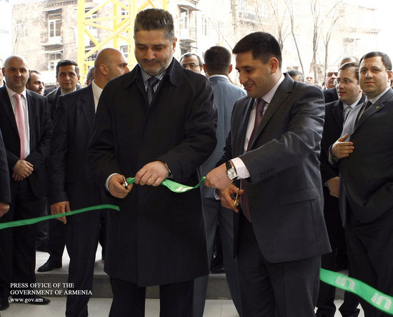 Վարչապետը ներկա է գտնվել «Ucom» ընկերության գլխավոր գրասենյակի բացմանը