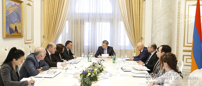 Վարչապետի մոտ քննարկվել է սոցիալական պաշտպանության ոլորտում իրականացվող բարեփոխումների ու ծրագրերի ը