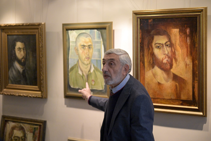 Արայիկ Հարությունյանը ներկա է գտնվել ՀՀ ժողովրդական նկարիչ Վալմարի  ինքնանկարների ցուցահանդեսի բացմա