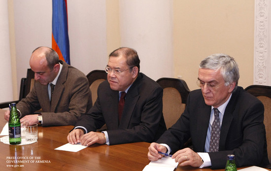 Տիգրան Սարգսյանն ընդունել է Սուպաչայ Պանիտչպակդիին