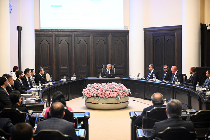 Կառավարությունը հաստատել է «ՀՀ տարածքից ջերմատնային արտադրության թարմ պտուղբանջարեղենի և ծաղիկների ա