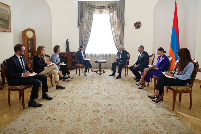 Փոխվարչապետ Մհեր Գրիգորյանն ընդունել է Հարավային Կովկասում ԶՖԳ գրասենյակի նորանշանակ տնօրենին
