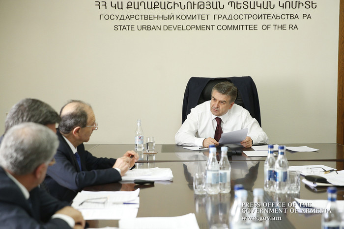 «Անհրաժեշտ է հնարավորինս արագ արդիականացնել նորմատիվատեխնիկական դաշտը». ՀՀ վարչապետը Քաղաքաշինության