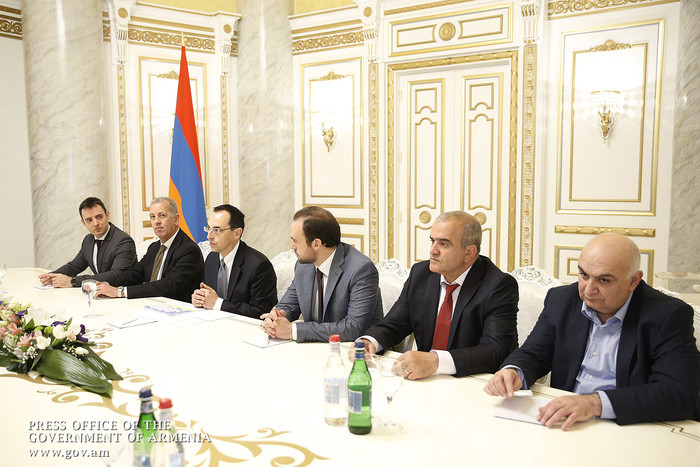 Վարչապետն ընդունել է «Անաս» ընկերությունների խմբի պատվիրակությանը