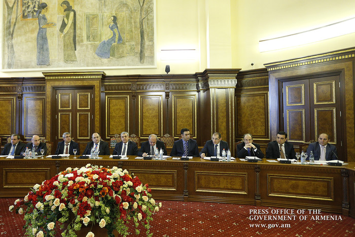 Վարչապետի գլխավորությամբ շարունակվել են ՀՀ Հարկային օրենսգրքի նախագծի շուրջ քննարկումները