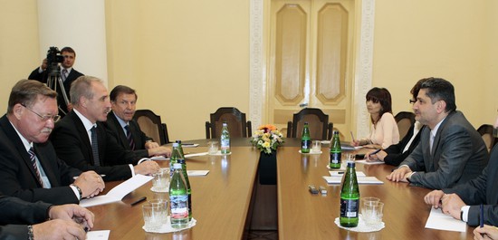 Պաշտոնական լրահոս