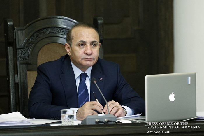 Բիզնեսը պետք է զերծ պահել բյուրոկրատական քաշքշուկից