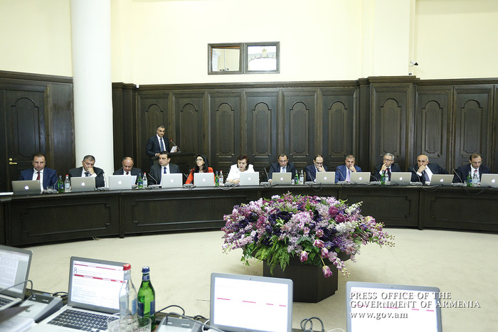 Վարչապետը նորանշանակ նախարարներից համարձակ  քայլեր է ակնկալում