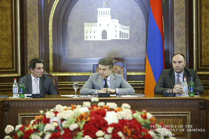 Վարչապետն ընդունել է  «Սկոլկովո» բիզնես դպրոցի ներկայացուցիչներին