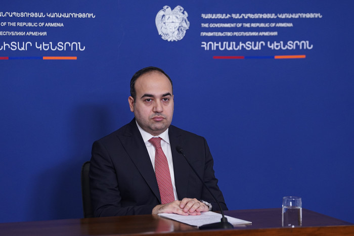 Մանրամասներ են ներկայացվել ԼՂ-ից բռնի տեղահանված անձանց մայրության նպաստի, ծննդյան միանվագ նպաստի և 