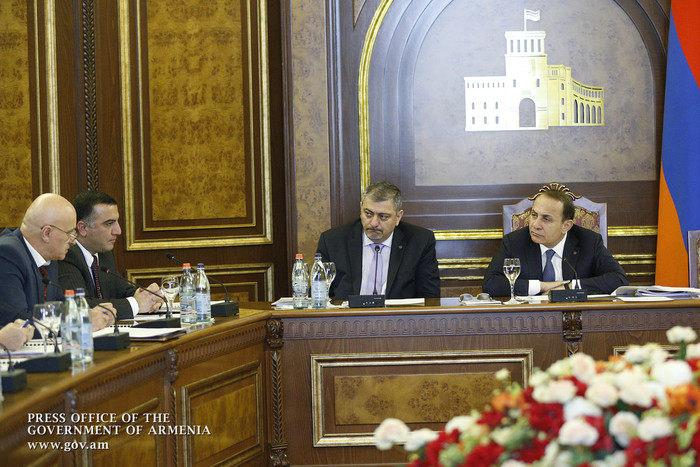 Վարչապետին է ներկայացվել ՀՀ աշխատանքի և սոցիալական հարցերի նախարարության 2015 թ. գործունեության հաշվ