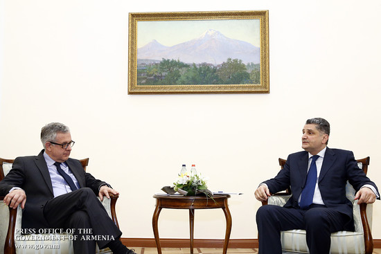 Տիգրան Սարգսյանն ընդունել է «Կրեդի ագրիկոլ» բանկի գլխավոր տնօրենի տեղակալին