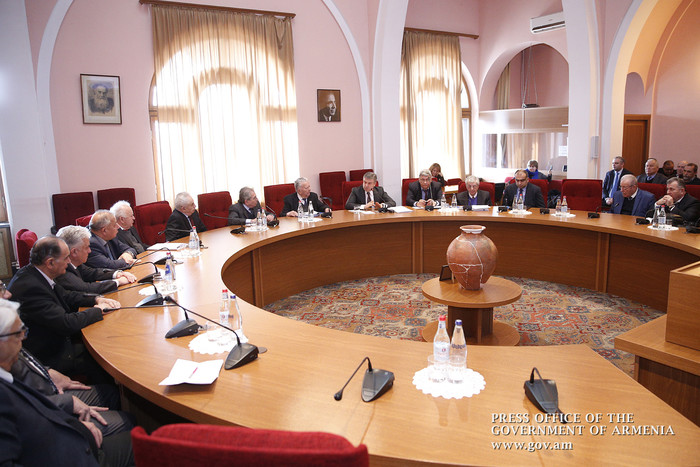 Պետությունն աջակցելու է արդյունք ապահովող գիտական ինստիտուտներին. Կարեն Կարապետյան