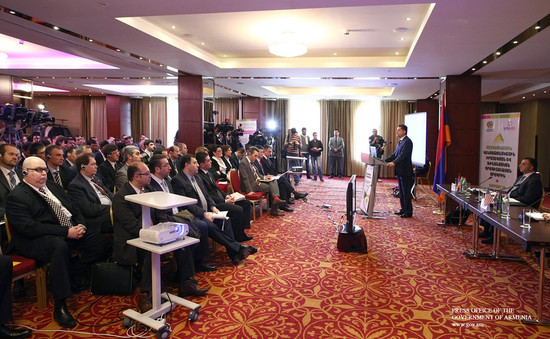 Վարչապետ. «ՀՀ յուրաքանչյուր աշխատող քաղաքացի պետության հետ միասին պատասխանատվություն է կրում բարեկեց