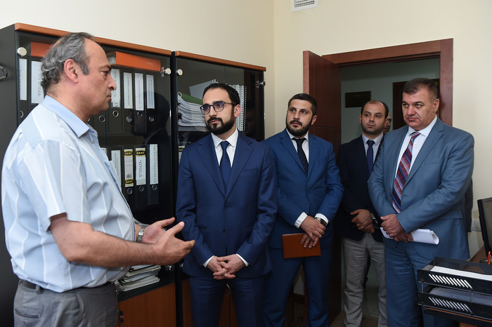Փոխվարչապետ Տիգրան Ավինյանը շրջայց է կատարել Տրանսպորտի, կապի և տեղեկատվական տեխնոլոգիաների նախարարո
