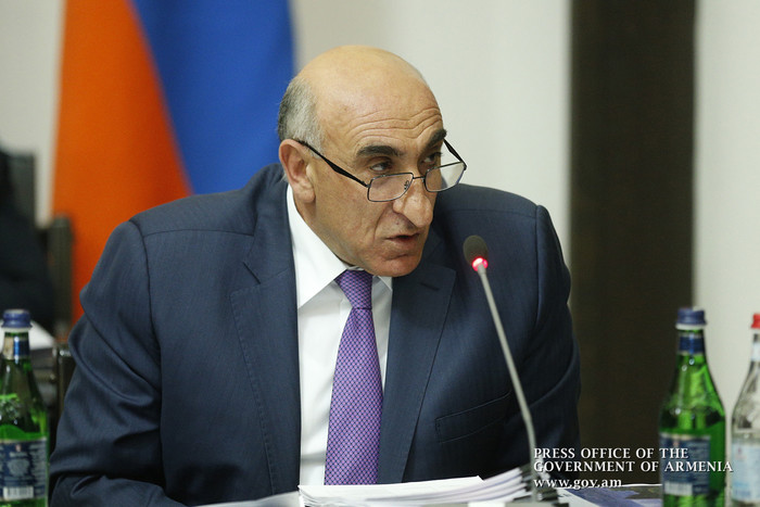 Վարչապետն ընդունել է զարգացման լավագույն ծրագրեր ներկայացրած համայնքների ղեկավարներին