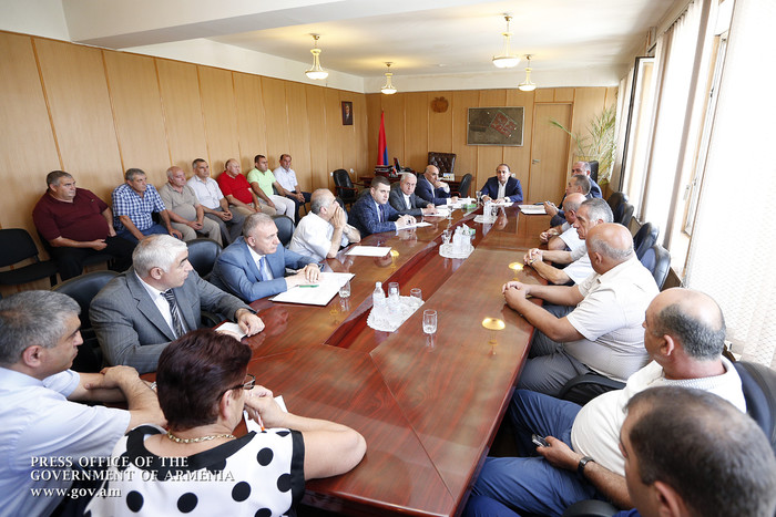 Վարչապետն այցելել է Արարատի մարզ