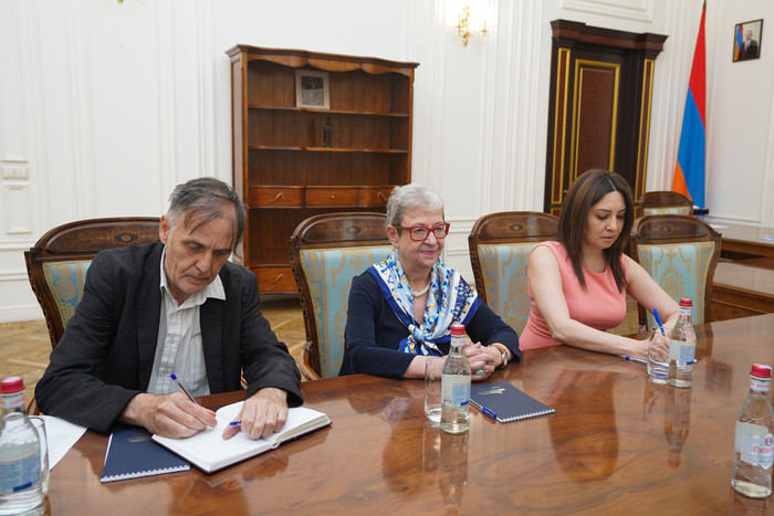 Փոխվարչապետ Տիգրան Խաչատրյանն  ընդունել է Հայաստանում ԵՄ պատվիրակության ղեկավար Անդրեա Վիկտորինին