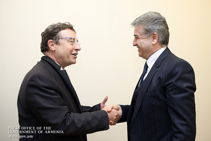 Վարչապետը Դավոսում հանդիպել է ՄԱԿ-ի Զարգացման ծրագրի համակարգողի հետ